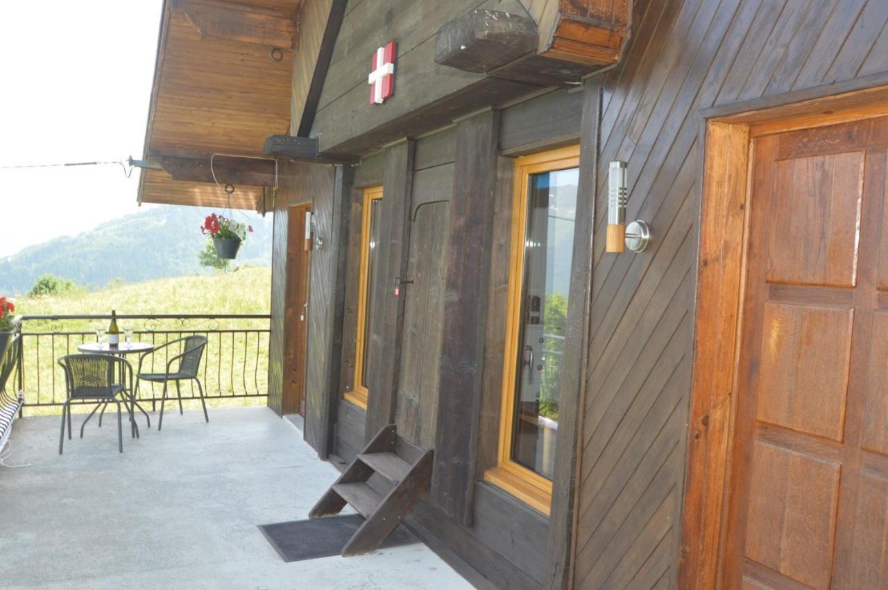 Le Petit Chalet-Leard Jarrier Экстерьер фото